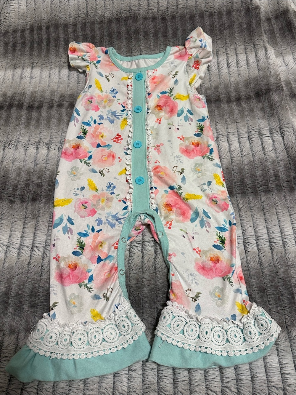 Boutique Infants 6-12 month Romper